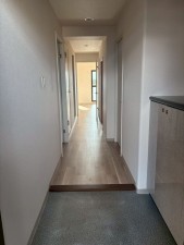 川西市久代、マンションの内装画像です