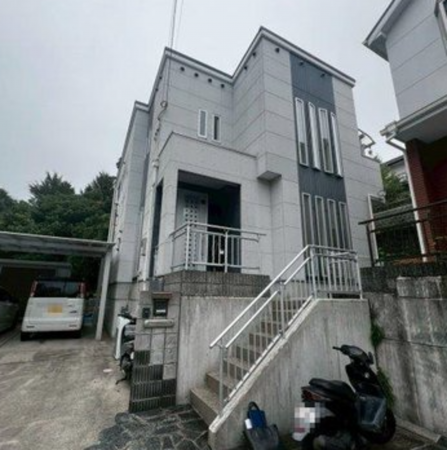 川西市東多田、中古一戸建ての外観画像です