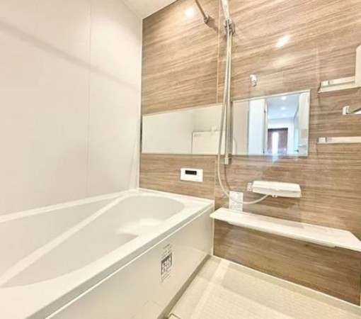 川西市美園町、中古一戸建ての風呂画像です