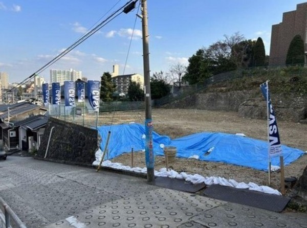 川西市花屋敷、新築一戸建ての画像です