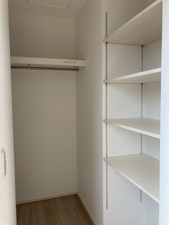 川西市向陽台、新築一戸建ての収納画像です