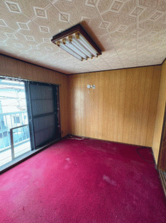 川西市花屋敷、中古一戸建ての寝室画像です