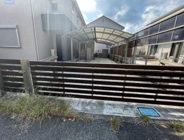 川西市けやき坂、中古一戸建ての外観画像です