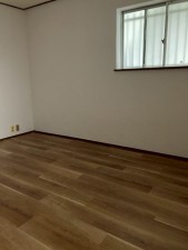 川西市新田、マンションの寝室画像です