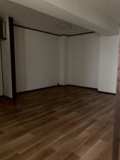 川西市新田、マンションの寝室画像です