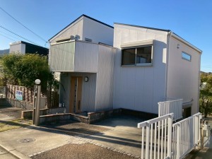 川西市南野坂、中古一戸建ての画像です