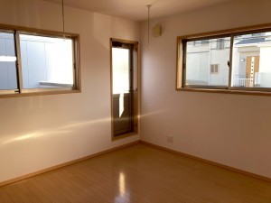 川西市南野坂、中古一戸建ての寝室画像です