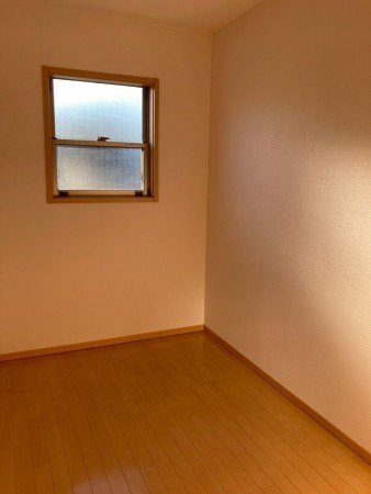 川西市南野坂、中古一戸建ての画像です