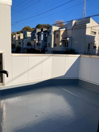 川西市南野坂、中古一戸建てのバルコニー画像です