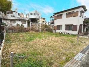 川西市錦松台、土地の画像です