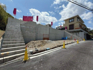 川西市松が丘町、土地の画像です