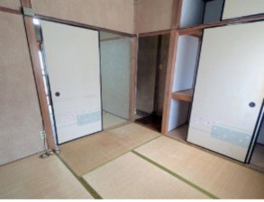 川西市絹延町、中古一戸建ての画像です