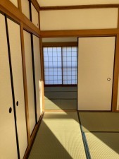 川西市新田、中古一戸建ての寝室画像です