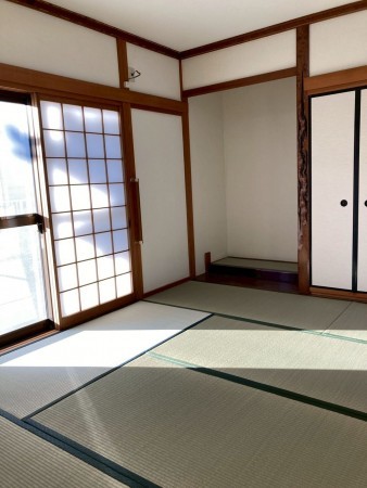 川西市新田、中古一戸建ての寝室画像です