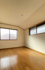 川西市丸山台、中古一戸建ての寝室画像です