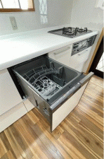 川西市丸山台、中古一戸建てのキッチン画像です