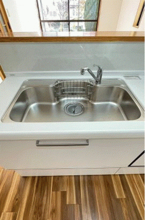 川西市丸山台、中古一戸建てのキッチン画像です