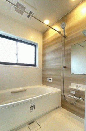 川西市丸山台、中古一戸建ての風呂画像です