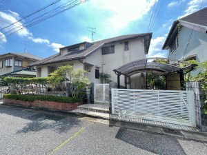 川西市けやき坂、中古一戸建ての画像です