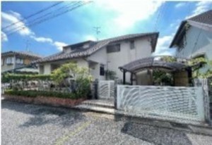 川西市けやき坂、中古一戸建ての画像です