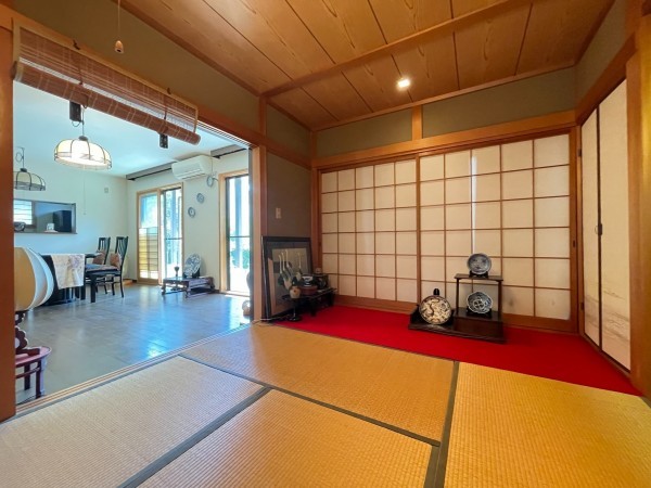 川西市けやき坂、中古一戸建ての画像です