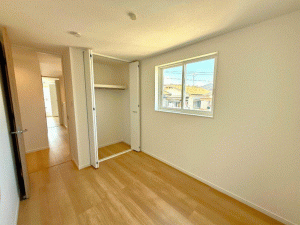 川西市松が丘町、新築一戸建ての子ども部屋画像です