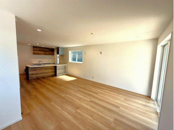 川西市松が丘町、新築一戸建ての居間画像です