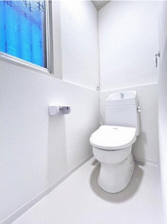 川西市矢問、中古一戸建てのトイレ画像です