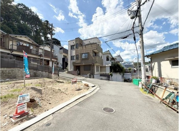 川西市滝山町、土地の画像です