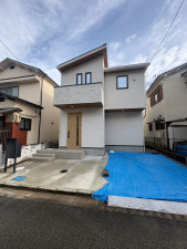 川西市長尾町、新築一戸建ての画像です