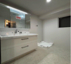 川西市加茂、マンションの洗面画像です