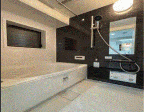 川西市加茂、マンションの風呂画像です