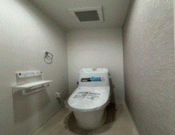 川西市加茂、マンションのトイレ画像です