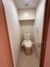 川西市久代、マンションの画像です