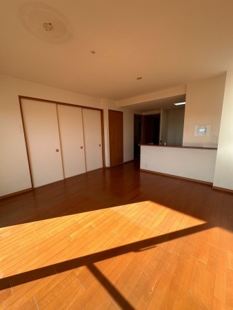 川西市久代、マンションの画像です