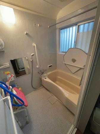 川西市東畦野、中古一戸建ての風呂画像です