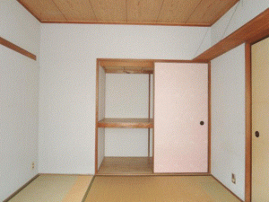 川西市清和台、マンションの寝室画像です