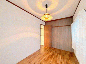 川西市見野、中古一戸建ての画像です