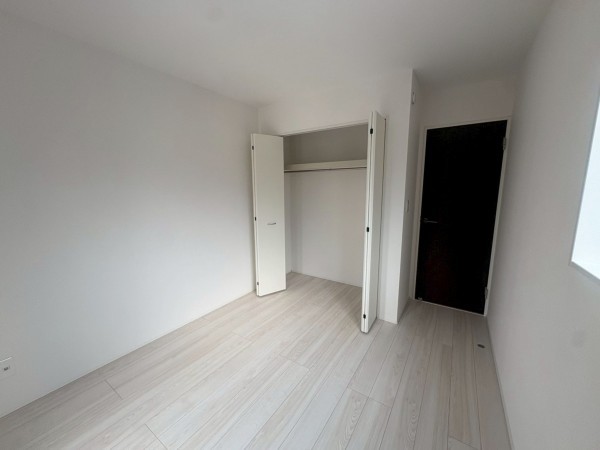 川西市けやき坂、新築一戸建ての画像です