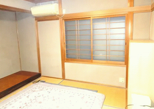 川西市東畦野、中古一戸建ての画像です