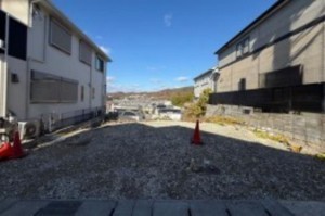 川西市鼓が滝、土地の画像です