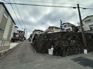 川西市松が丘町、土地の画像です