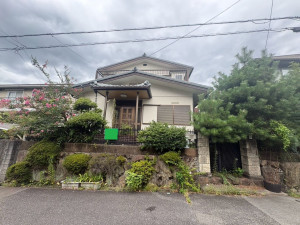 川西市大和、中古一戸建ての外観画像です