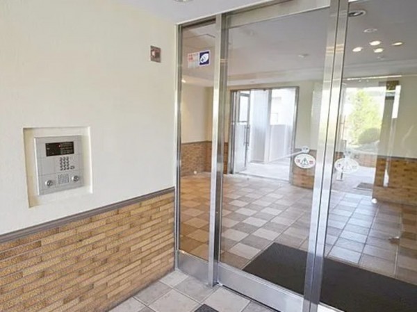 川西市新田、マンションの画像です