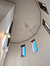 川西市南野坂、中古一戸建ての画像です