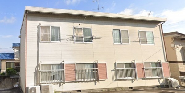 川西市鼓が滝、収益物件/アパートの外観画像です