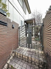 川西市湯山台、中古一戸建ての画像です