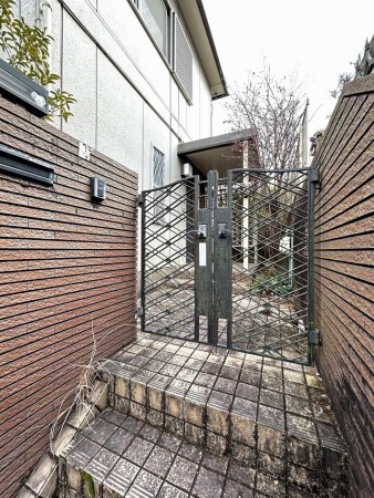 川西市湯山台、中古一戸建ての画像です