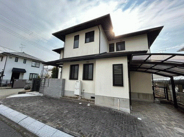 川西市緑が丘、中古一戸建ての画像です