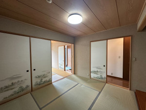 川西市緑台、中古一戸建ての画像です